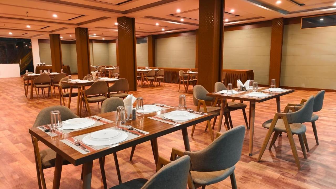 Tata Vista Resort Mall Road Manali - Centrally Heated & Air Cooled Exterior foto
