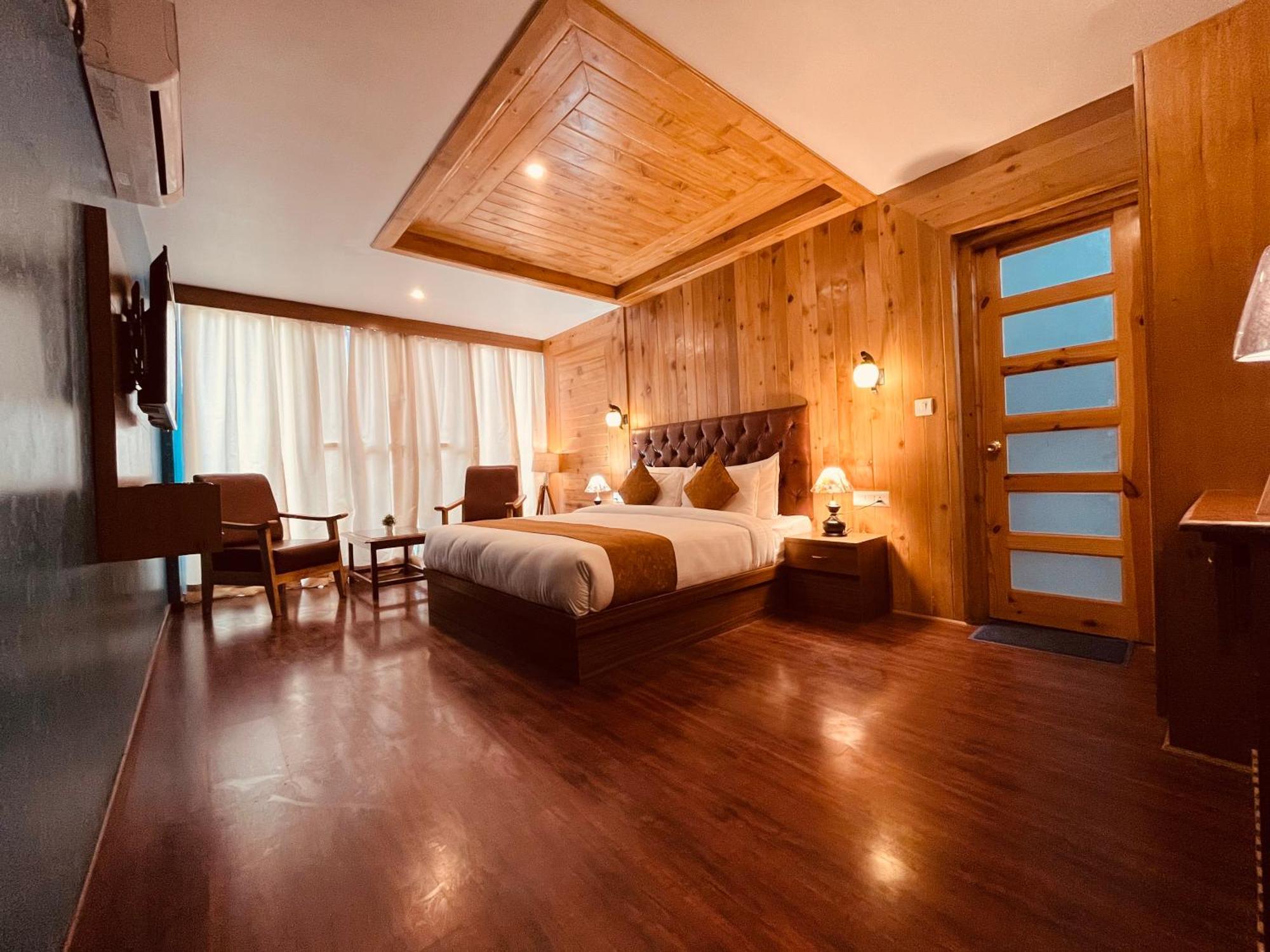 Tata Vista Resort Mall Road Manali - Centrally Heated & Air Cooled Exterior foto
