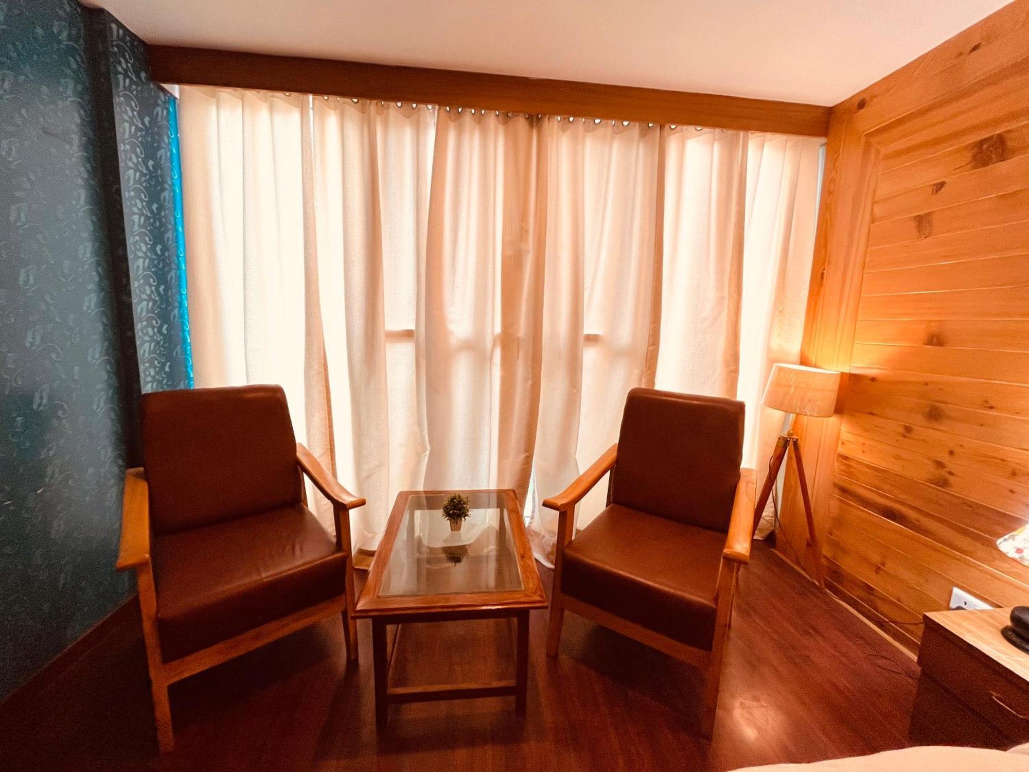 Tata Vista Resort Mall Road Manali - Centrally Heated & Air Cooled Exterior foto