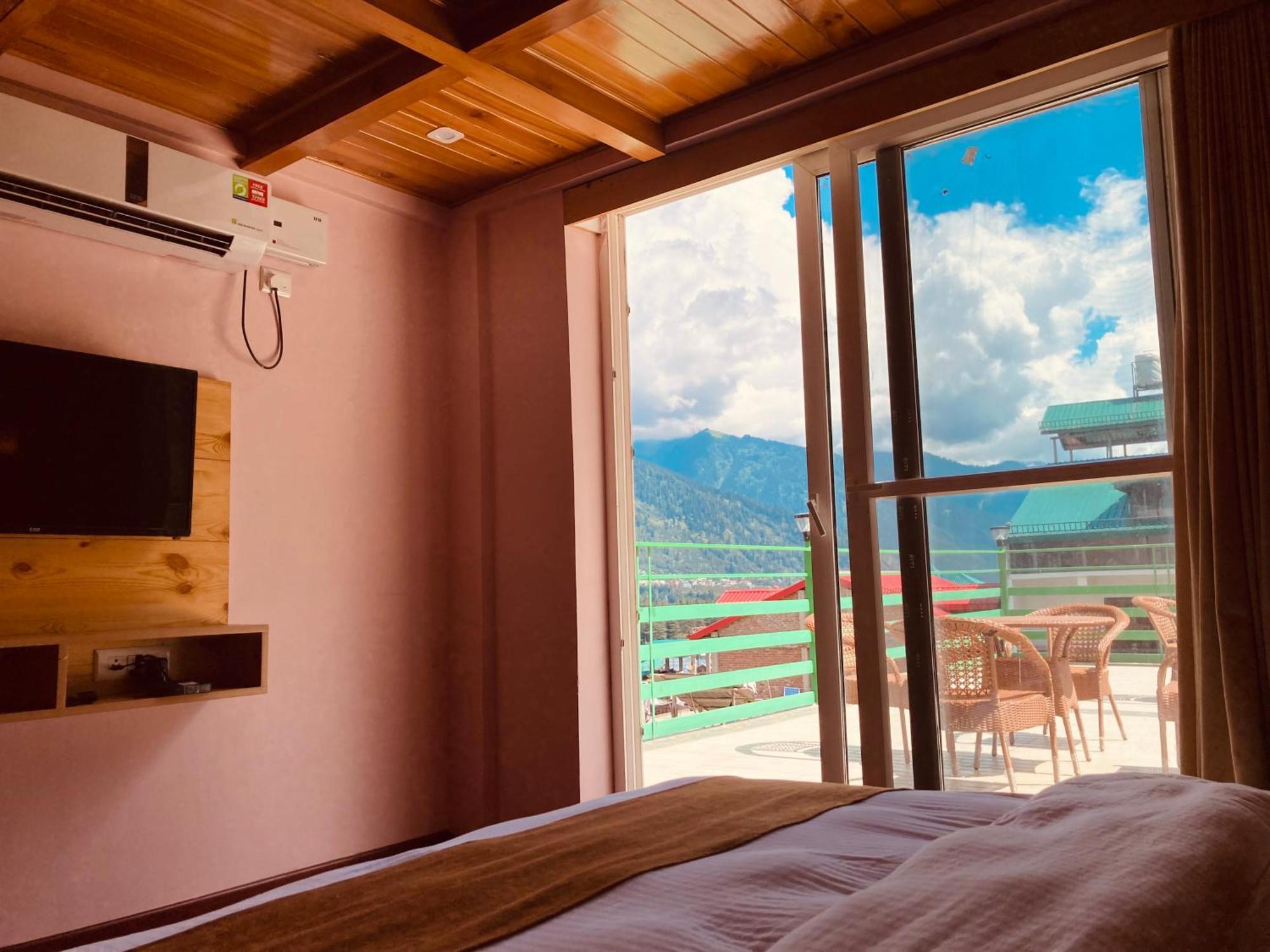Tata Vista Resort Mall Road Manali - Centrally Heated & Air Cooled Exterior foto